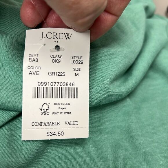 J. Crew L0029 Green crewneck cotton tee size M NWT - Picture 3 of 6